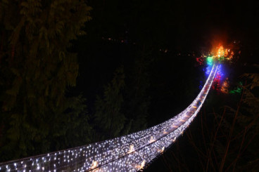 capilano-suspension-bridge-lights2-resize