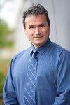Dr. Roger Goncalves