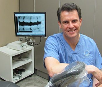 Dr Cam Brauer