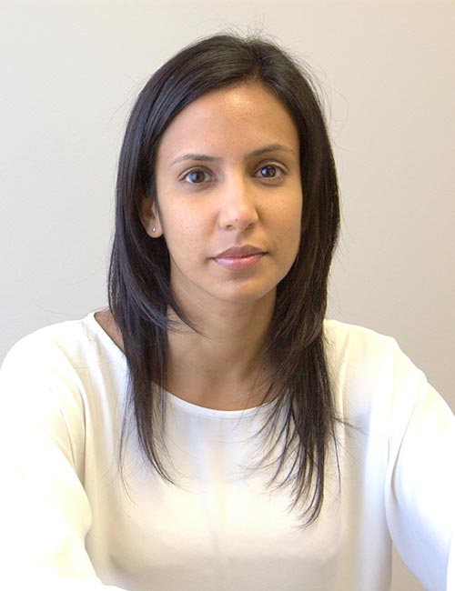 Dr. Therusha Naidoo 123Dentist