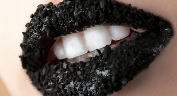 Whiten your teeth with activated charcoal
