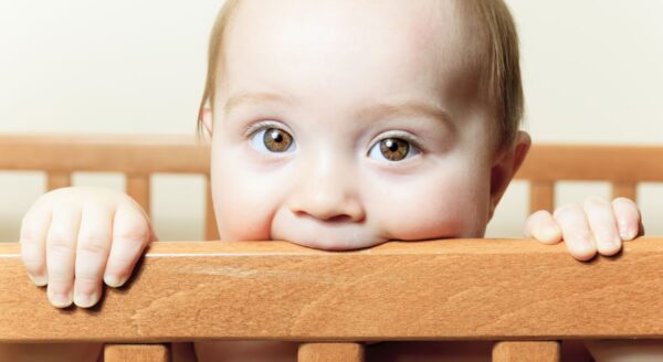 Healthy tips for soothing a teething baby
